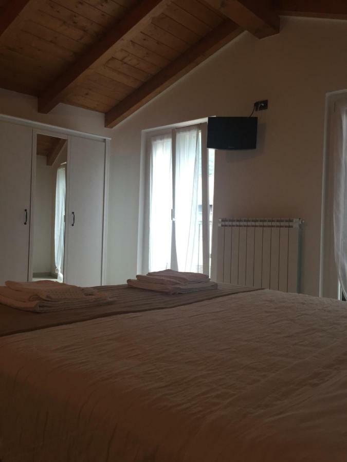 Apartmán Casa Stefania Mandello del Lario Exteriér fotografie